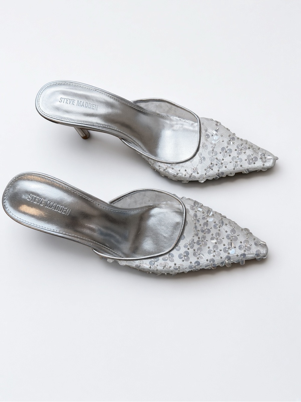 Steve Madden White Alexi Sequin Silver - Picture 2 of 14
